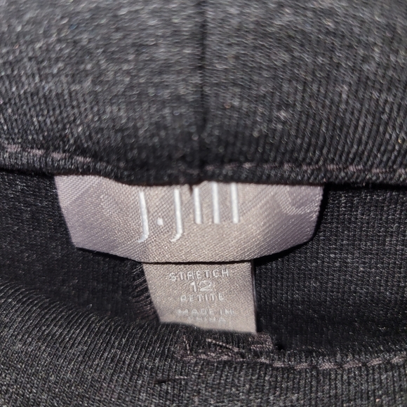 J Jill Ponte knit slim pants with zippers at the ankle. Perfect. Never worn. 12. - Picture 2 of 4